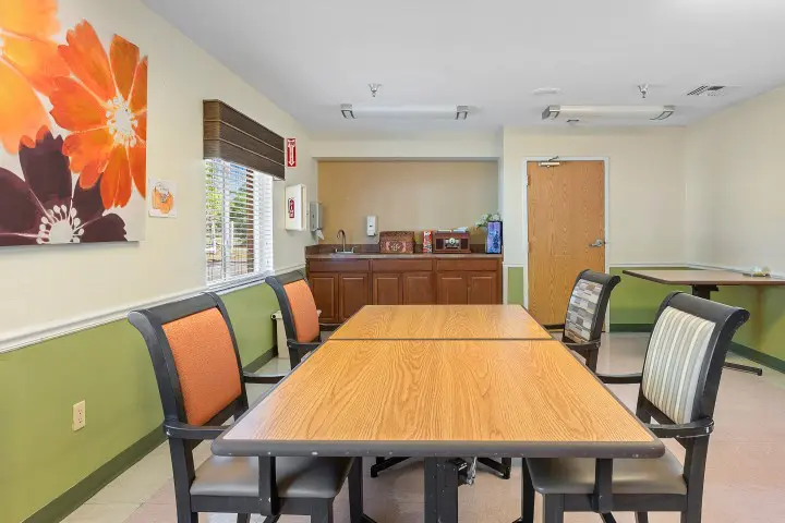 014-325012thStreet-Sarasota-FL-34237-FULL (Small)